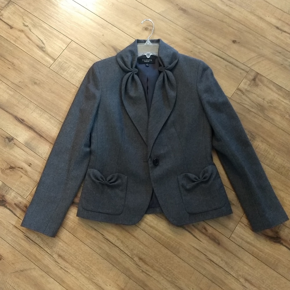 Talbot's Women's Wool Blazer size 6 EEUC Gray